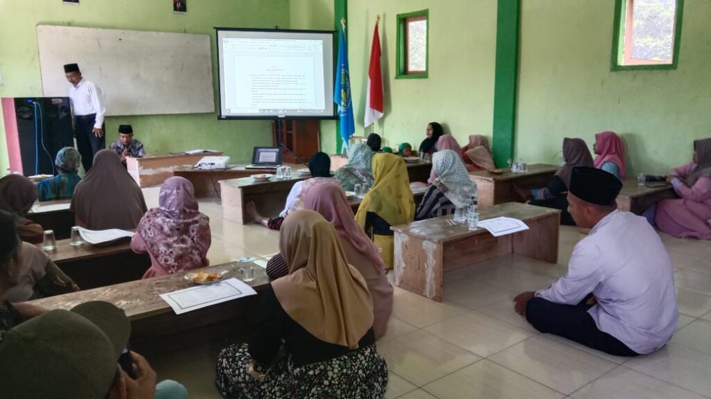 Sosialisasi Visi Misi dan Program MTs. Miftahul Ulum Buwek TP. 2024/2025