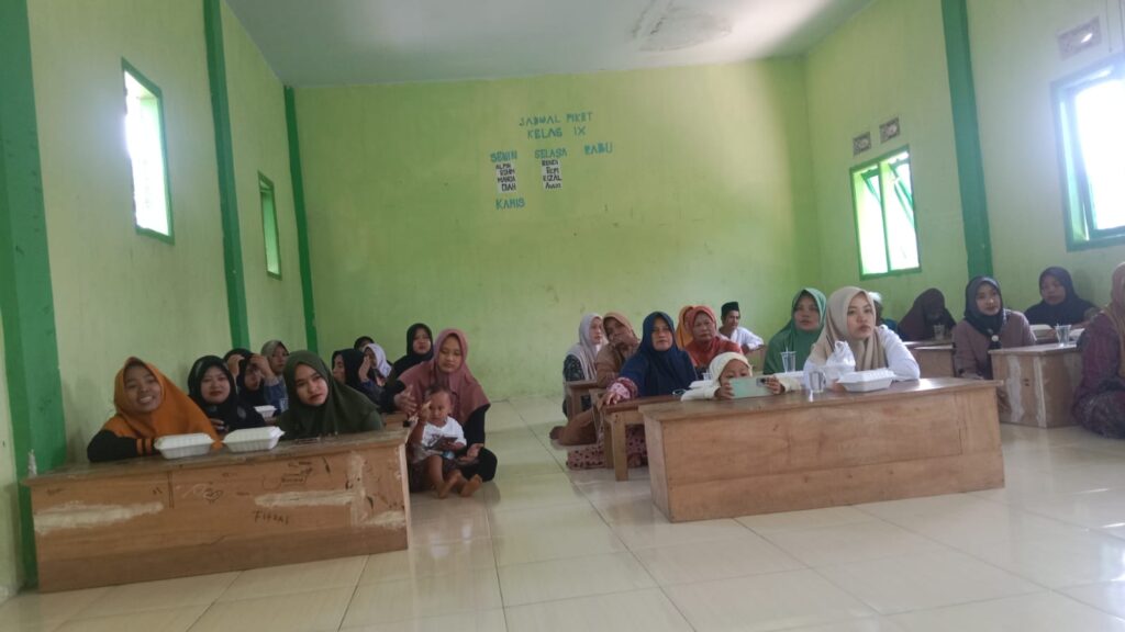 MTs Miftahul Ulum Buwek Gelar Rapat Wali Murid: Sosialisasi Program Madrasah dan Persiapan ANBK MTs Miftahul Ulum Buwek Gelar Rapat Wali Murid: Sosialisasi Program Madrasah dan Persiapan ANBK