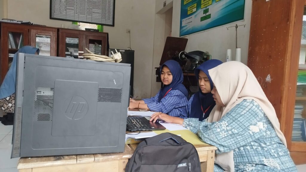 Pembinaan dan Pendampingan Calon Peserta Olimpiade Madrasah Indonesia (OMI) Tahun 2025 Pembinaan dan Pendampingan Calon Peserta Olimpiade Madrasah Indonesia (OMI) Tahun 2025