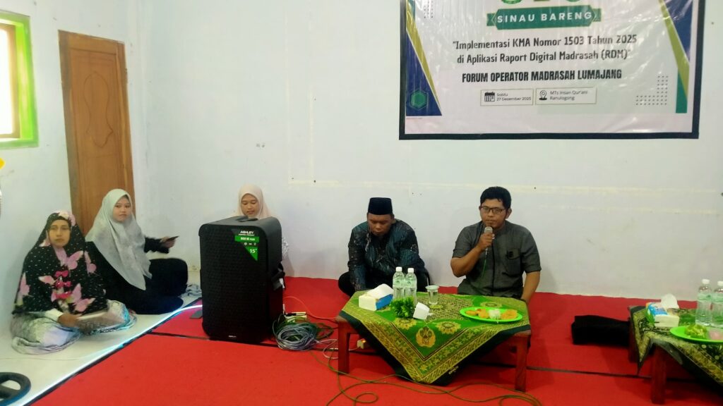 Operator MTs Miftahul Ulum Buwek Hadiri Sinau Bareng Forum Operator Madrasah Kab. Lumajang