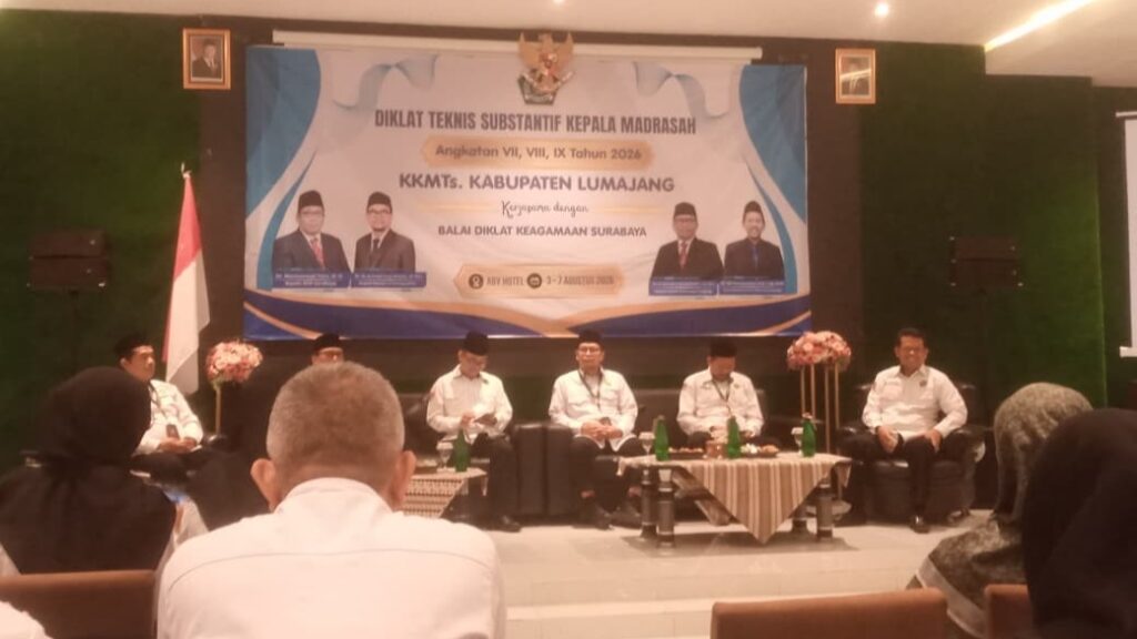 Kepala MTs Miftahul Ulum Buwek Ikuti Diklat Teknis Substantif Kepala Madrasah di Aby Hotel Lumajang